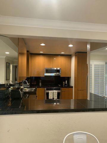 3375 Foothill 214