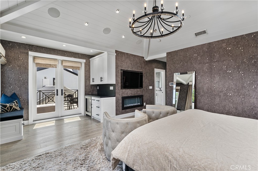 Balboa Peninsula Point (BLPP) - Residential Lease
