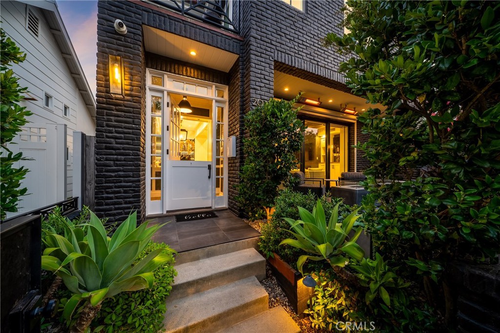 Balboa Peninsula Point (BLPP) - Residential Lease