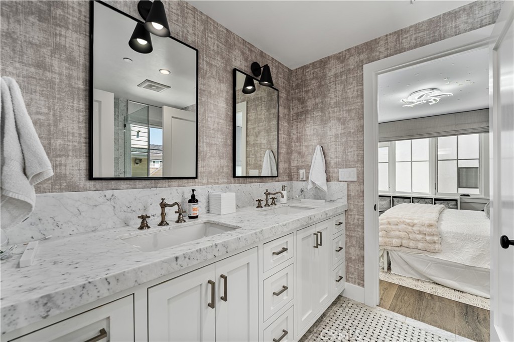 Balboa Peninsula Point (BLPP) - Residential Lease