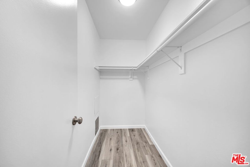 Photo of 11109 Summertime Lane, Culver City, CA 90230 (MLS # 25606483)