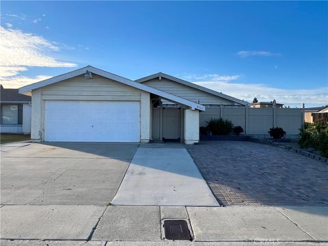 8422 Menkar San Diego CA 92126