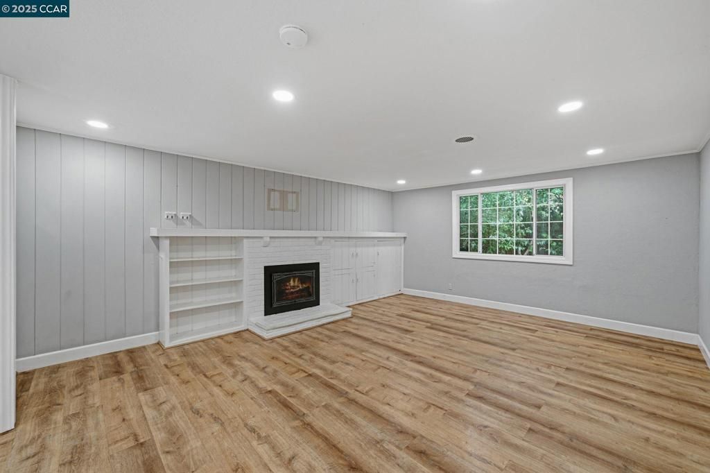 Photo of 726 Grayson Rd Rd, Pleasant Hill, CA 94523 (MLS # 41117843)