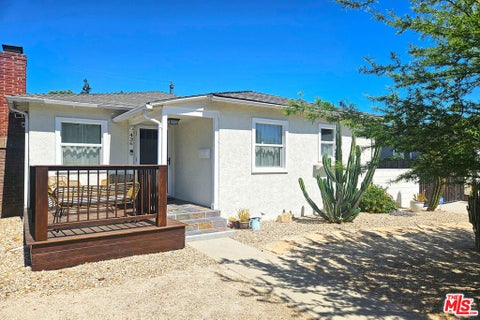 Photo of 436 N Cordova Street, Burbank, CA 91505 (MLS # 26869329)