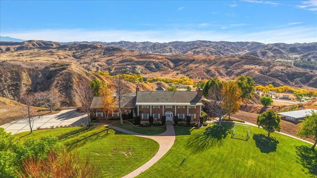 listing image 130729265017647991857