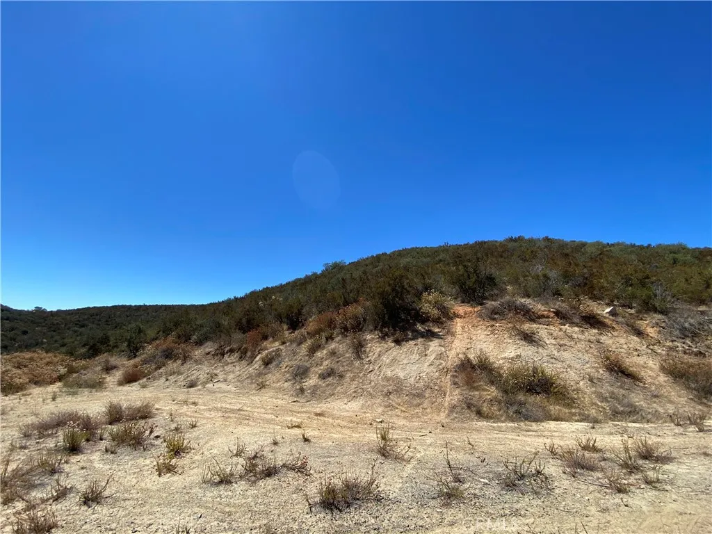 Wildomar, California 92595, United States, ,Land,Active,76027