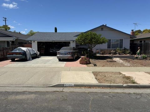 Photo of 2255 Wren Way, Campbell, CA 95008 (MLS # ML82062828)