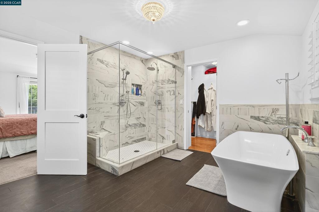 CAMINO WOODS - Residential