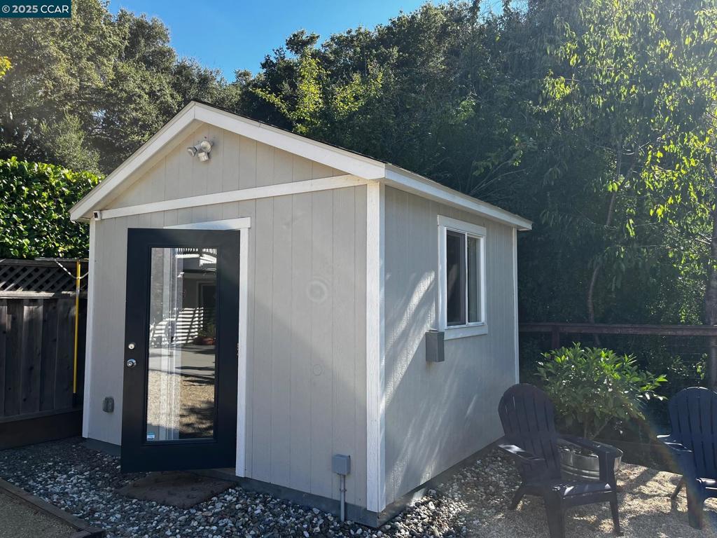 CAMINO WOODS - Residential