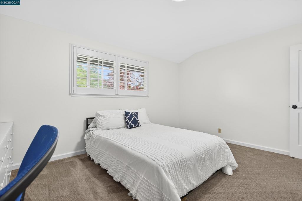 CAMINO WOODS - Residential