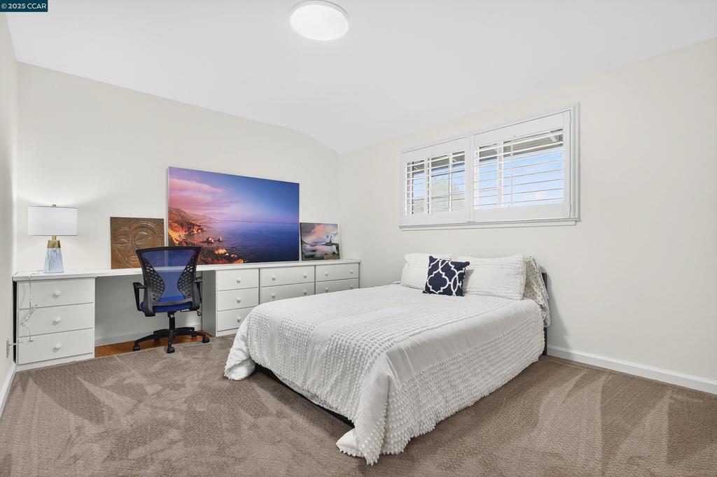 CAMINO WOODS - Residential
