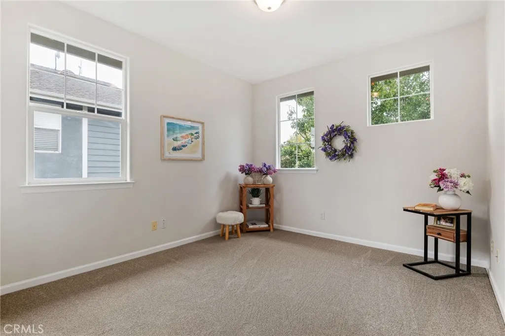 Los Alamos, California 93440, United States, 4 Bedrooms Bedrooms, ,3 BathroomsBathrooms,Residential,Active,249643