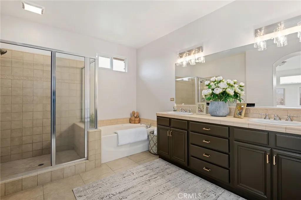 Los Alamos, California 93440, United States, 4 Bedrooms Bedrooms, ,3 BathroomsBathrooms,Residential,Active,249643