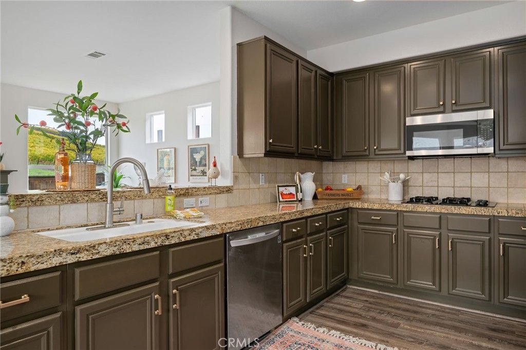 Photo of 9 Chamiso Dr, Los Alamos, CA 93440 (MLS # SC25267752)