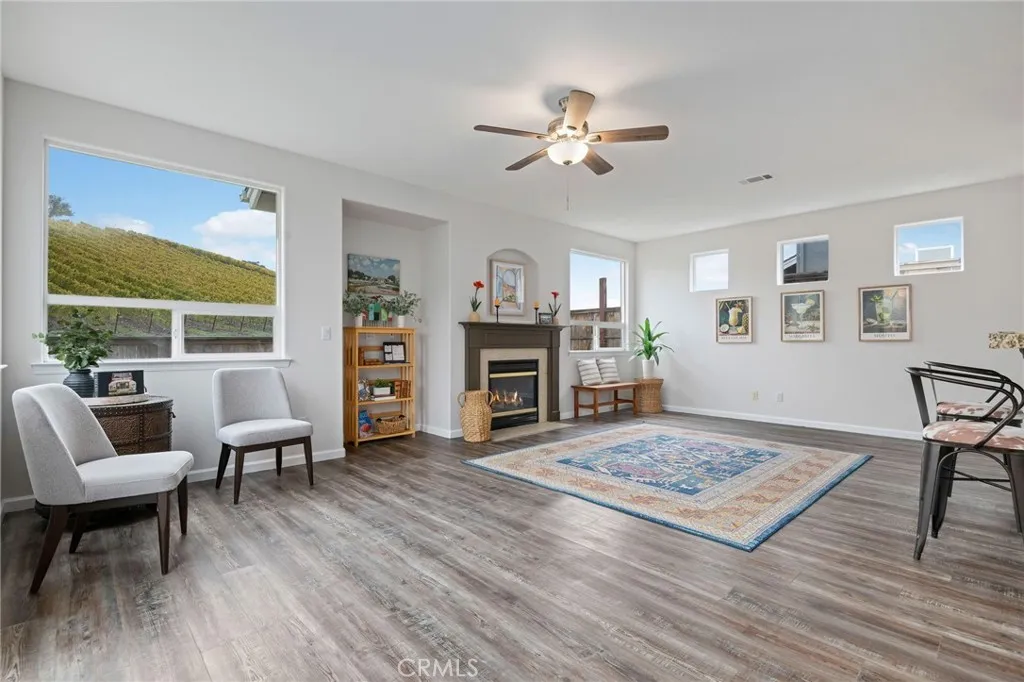 Los Alamos, California 93440, United States, 4 Bedrooms Bedrooms, ,3 BathroomsBathrooms,Residential,Active,249643