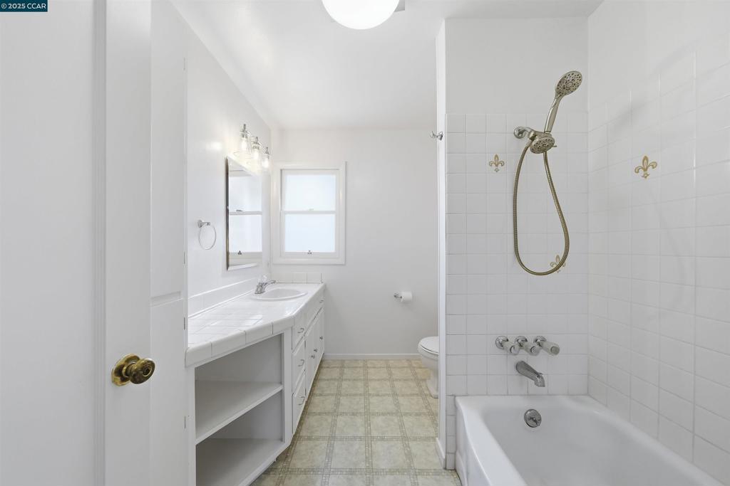 VALLEJO HIGHLAND - Residential