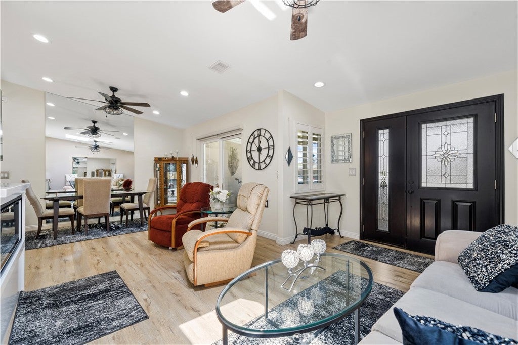 1340 Kenwood Road M7-156H
