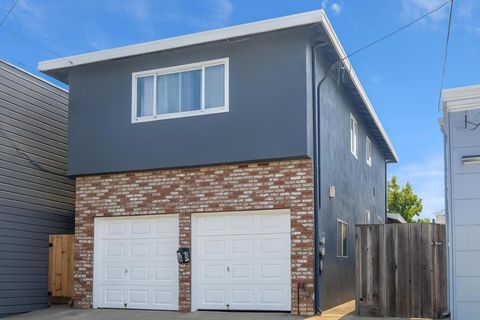 Photo of 959961 Easton Avenue, San Bruno, CA 94066 (MLS # ML82025333)