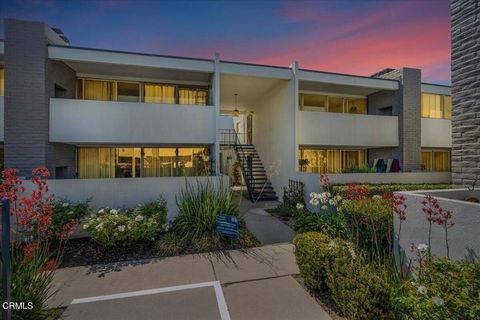 Photo of 1357 Edgewood Way, Oxnard, CA 93030 (MLS # V1-36390)