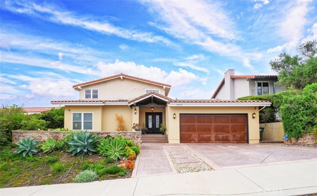 6919 Verde Ridge
