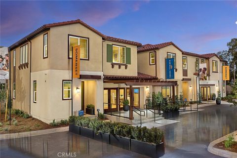 12716 Rosemount Rd Eastvale CA 92880