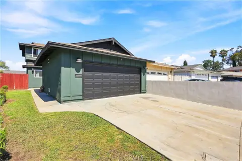 MLS: PW26172664
