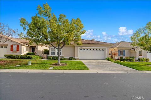 24272 Calle Artino Murrieta CA 92562