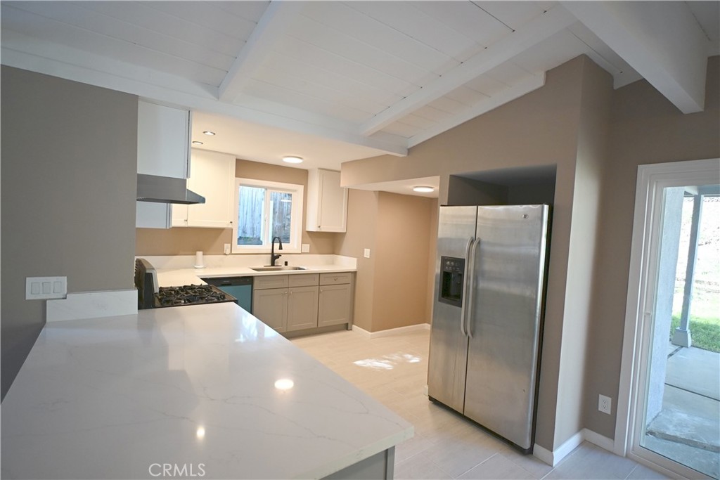 305 Civic Center Drive