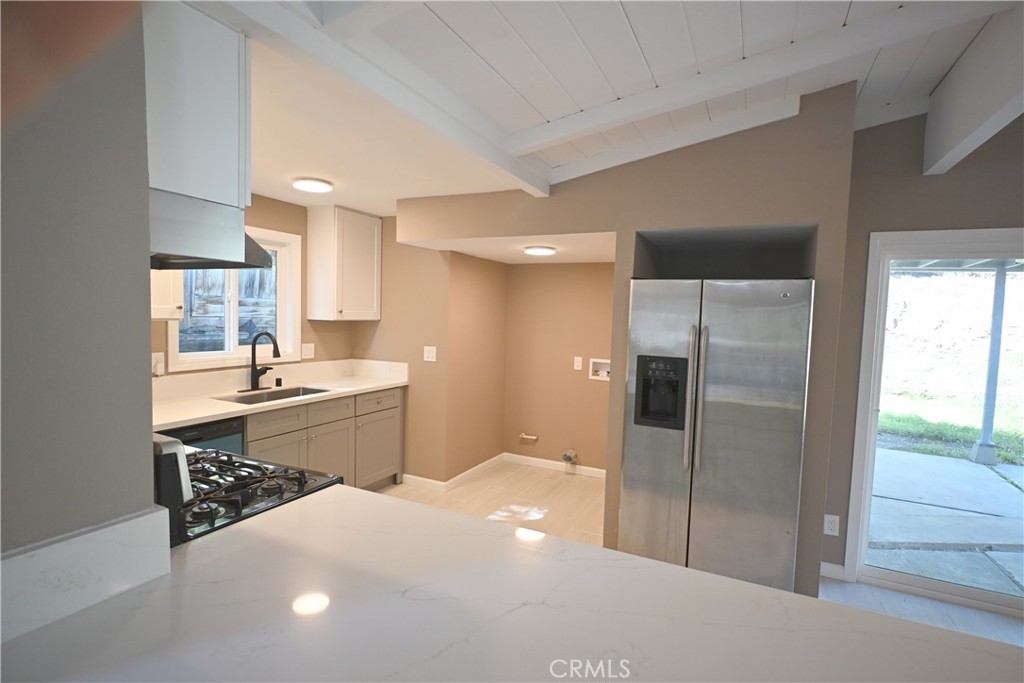 305 Civic Center Drive