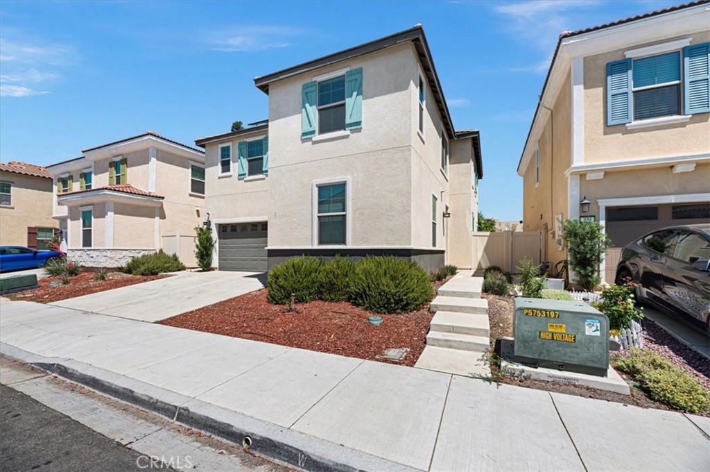 938 W Jasmine Way