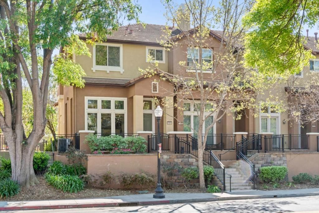 Photo of 414 Tasman Drive, Sunnyvale, CA 94089 (MLS # ML82041600)