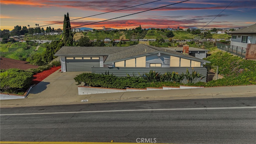 1079 Ridgecrest Street