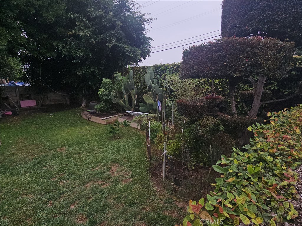 11038 Lambert Avenue