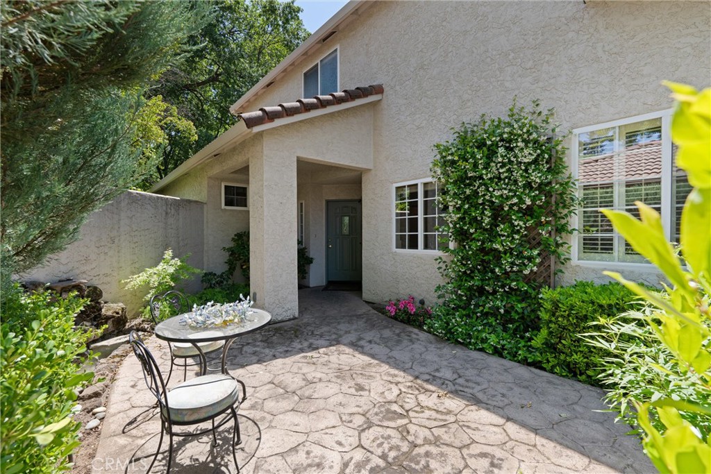 324 Mission Serra Ter