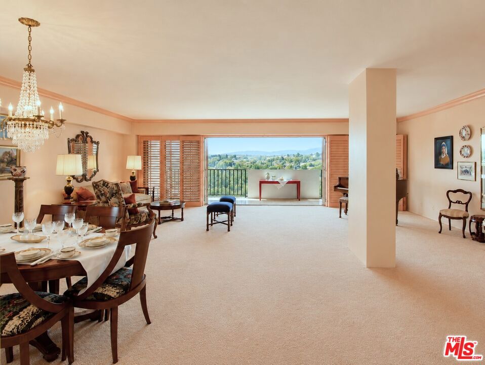 Photo of 10450 Wilshire Boulevard #10J, Los Angeles, CA 90024 (MLS # 26865761)