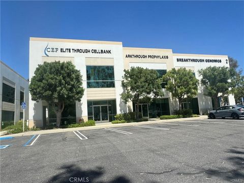 2 Hughes 175 Irvine CA 92618