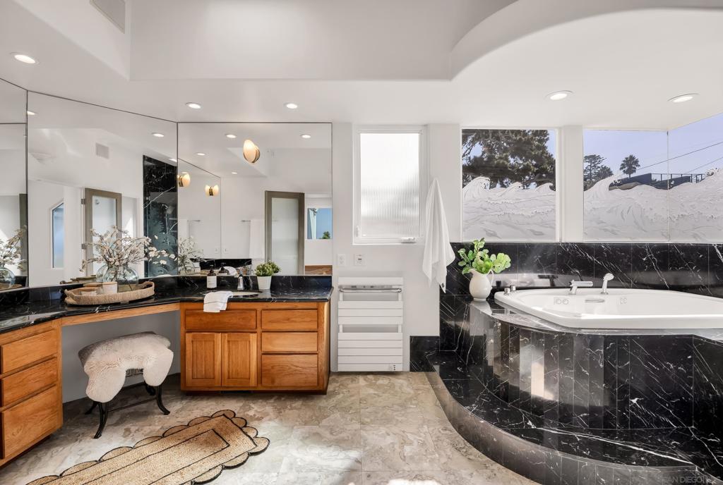 Ocean Beach - Residential