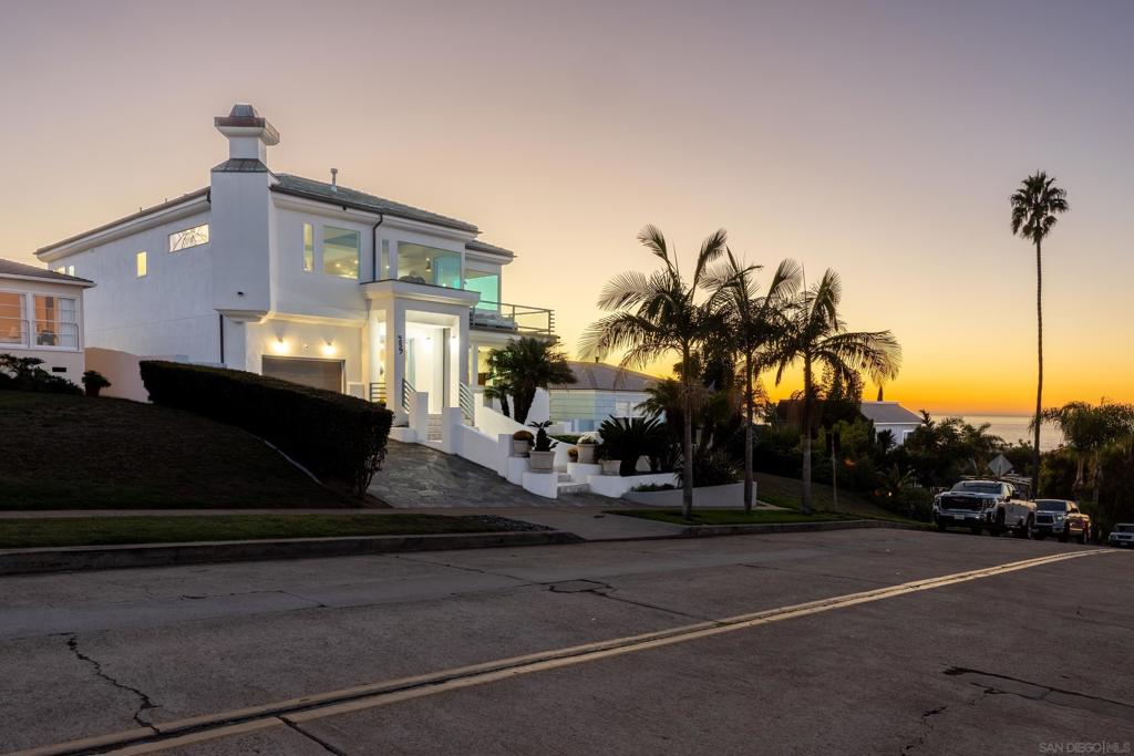 Ocean Beach - Residential