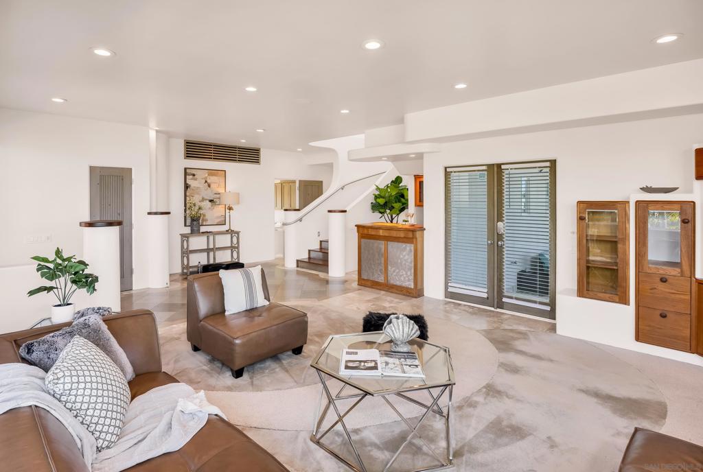 Ocean Beach - Residential