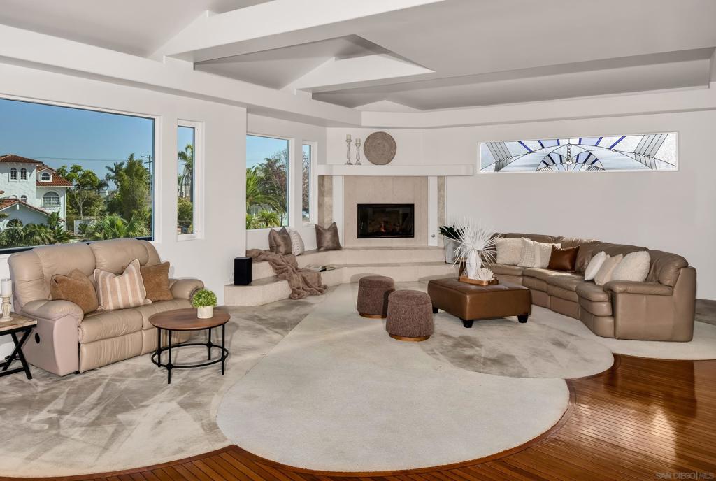 Ocean Beach - Residential