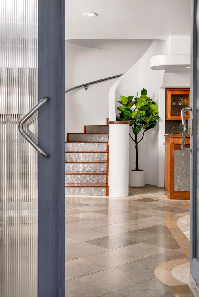 Ocean Beach - Residential