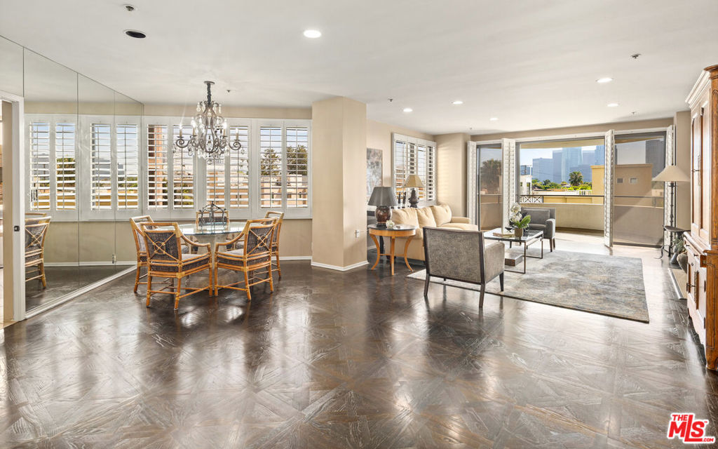 10560 Wilshire Boulevard 404