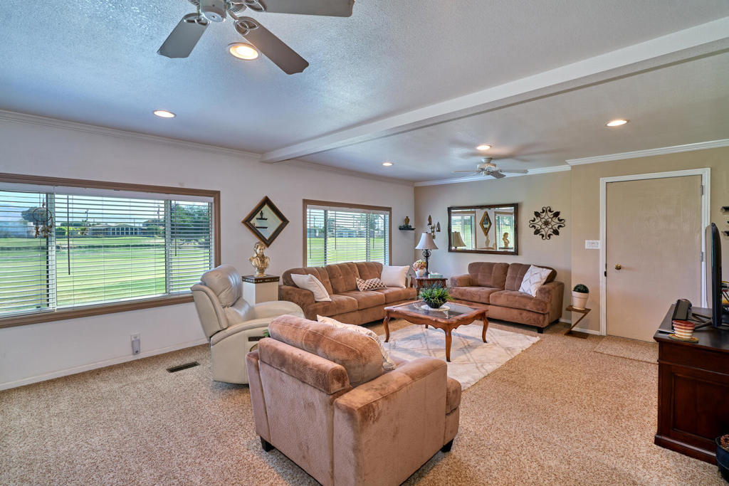 Tri Palm Estates - Manufactured In Park