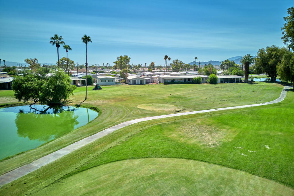 Tri Palm Estates - Manufactured In Park