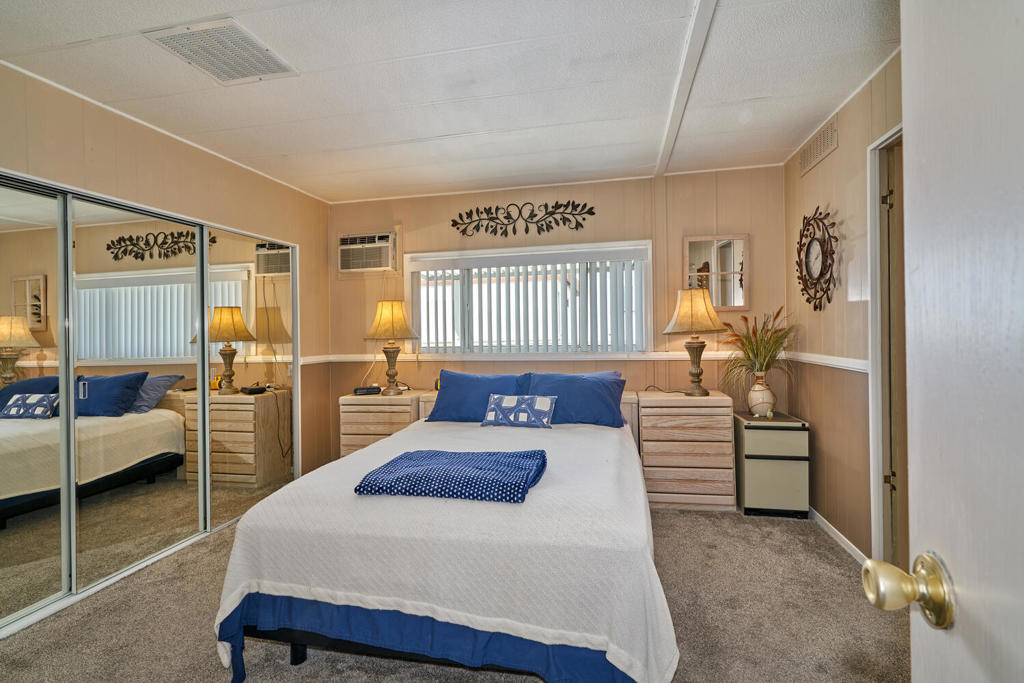 Tri Palm Estates - Manufactured In Park