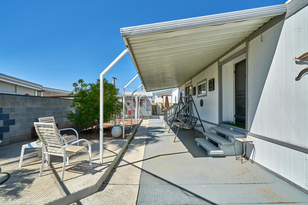 Tri Palm Estates - Manufactured In Park