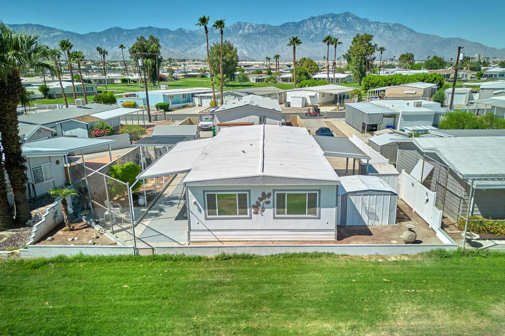 Tri Palm Estates - Manufactured In Park