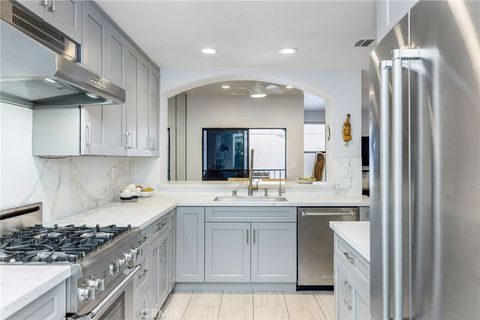 425 E Ocean Boulevard 320 Long Beach CA 90802