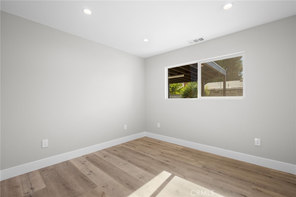 Not Applicable-105 - Residential Lease
