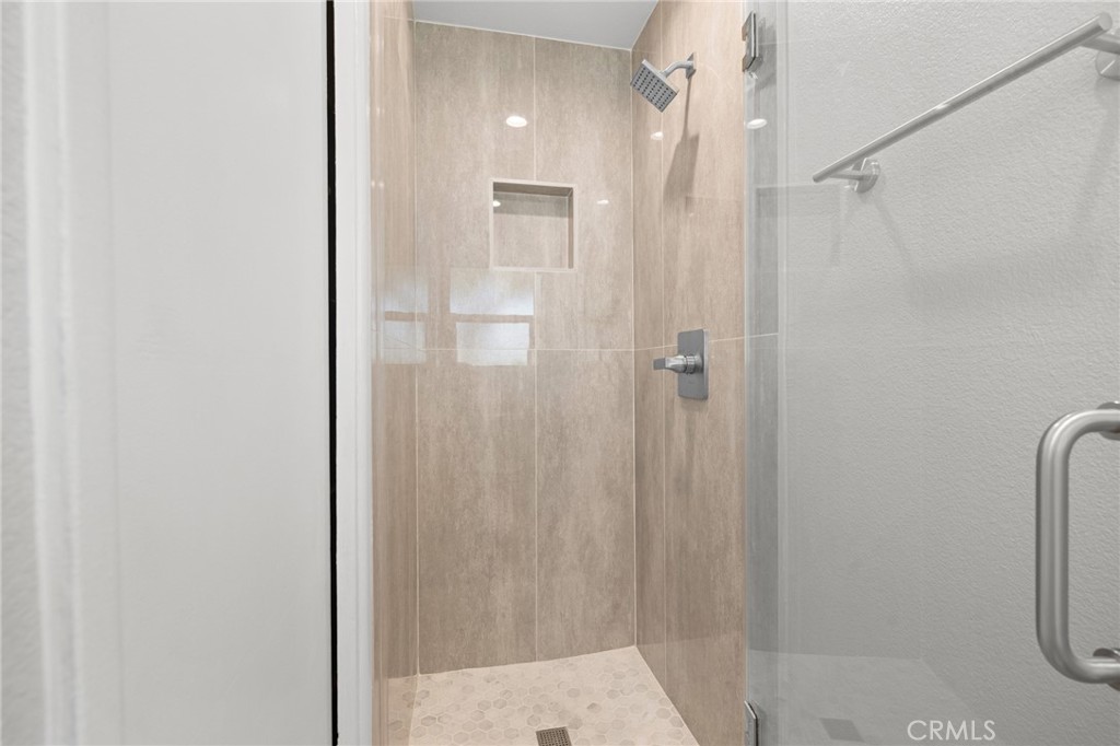 Not Applicable-105 - Residential Lease